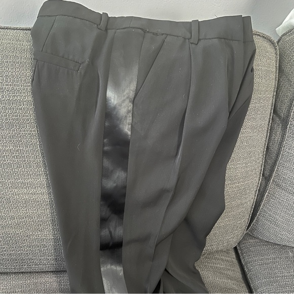 H&M Pants - H&M Black Women’s Stylish Trousers with Satin Detail Down Both Sides, Size 4 EUC